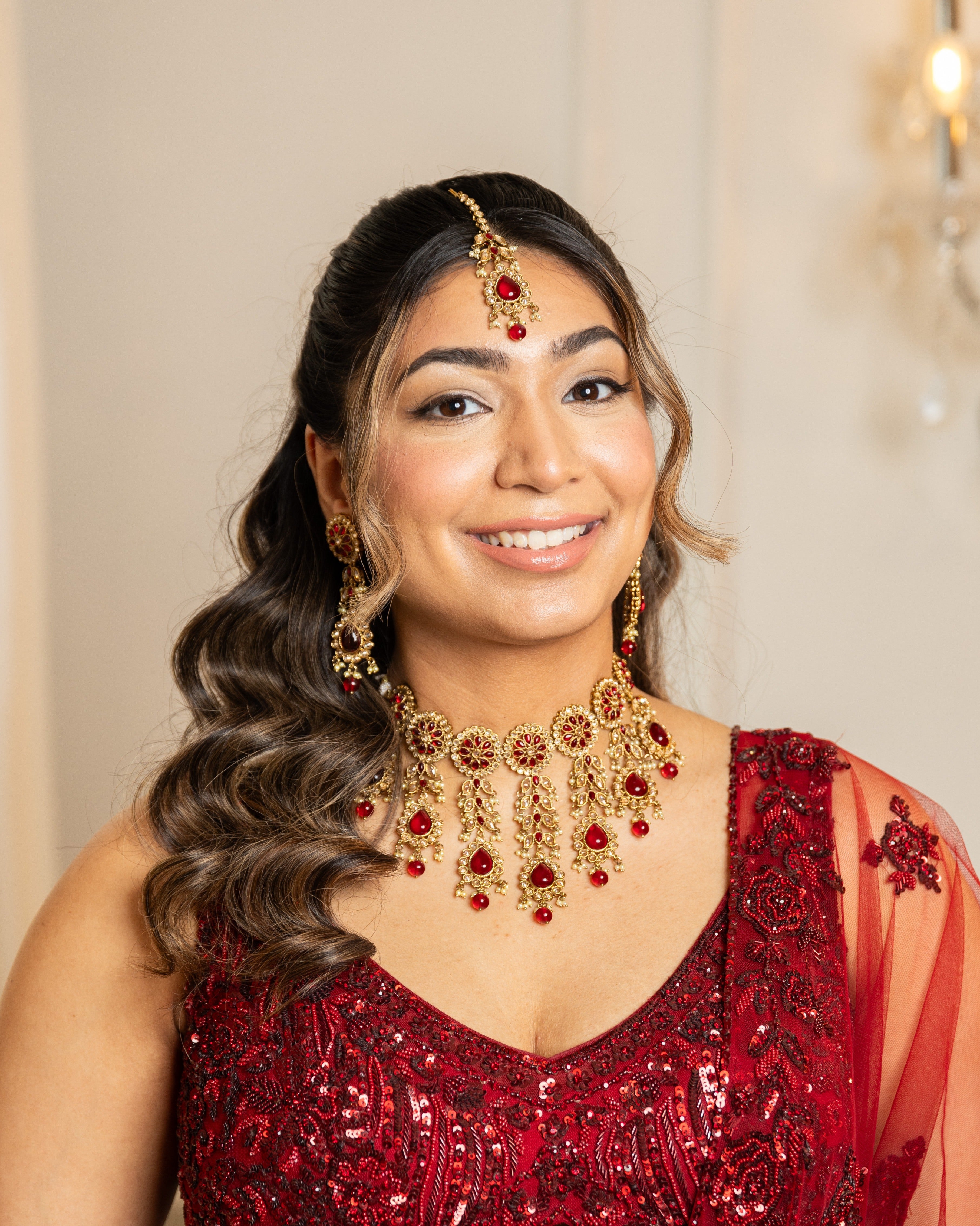 Cheekbone Beauty South Asian Bridal 套裝 主產品圖