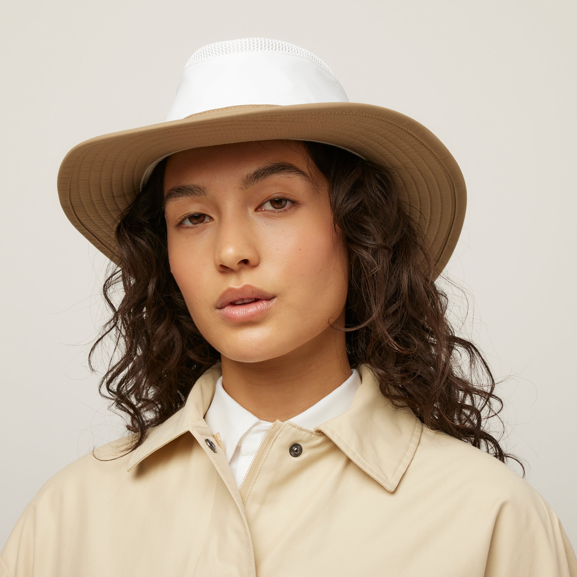 Tilley Airflo Contrast Broad Brim LTM6 戶外帽 主產品圖