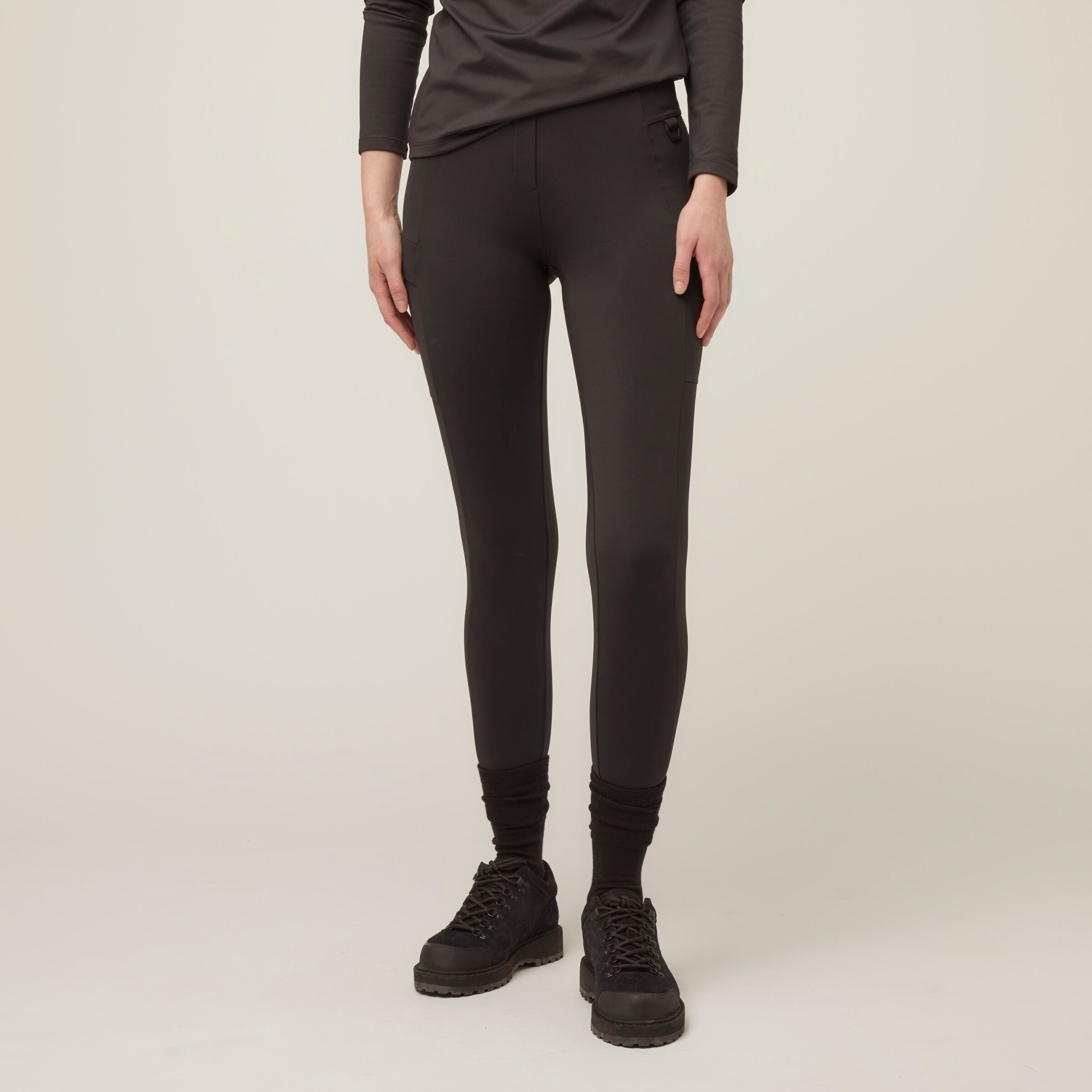 Tilley High Rise Compact Cargo Legging 下裝 主產品圖