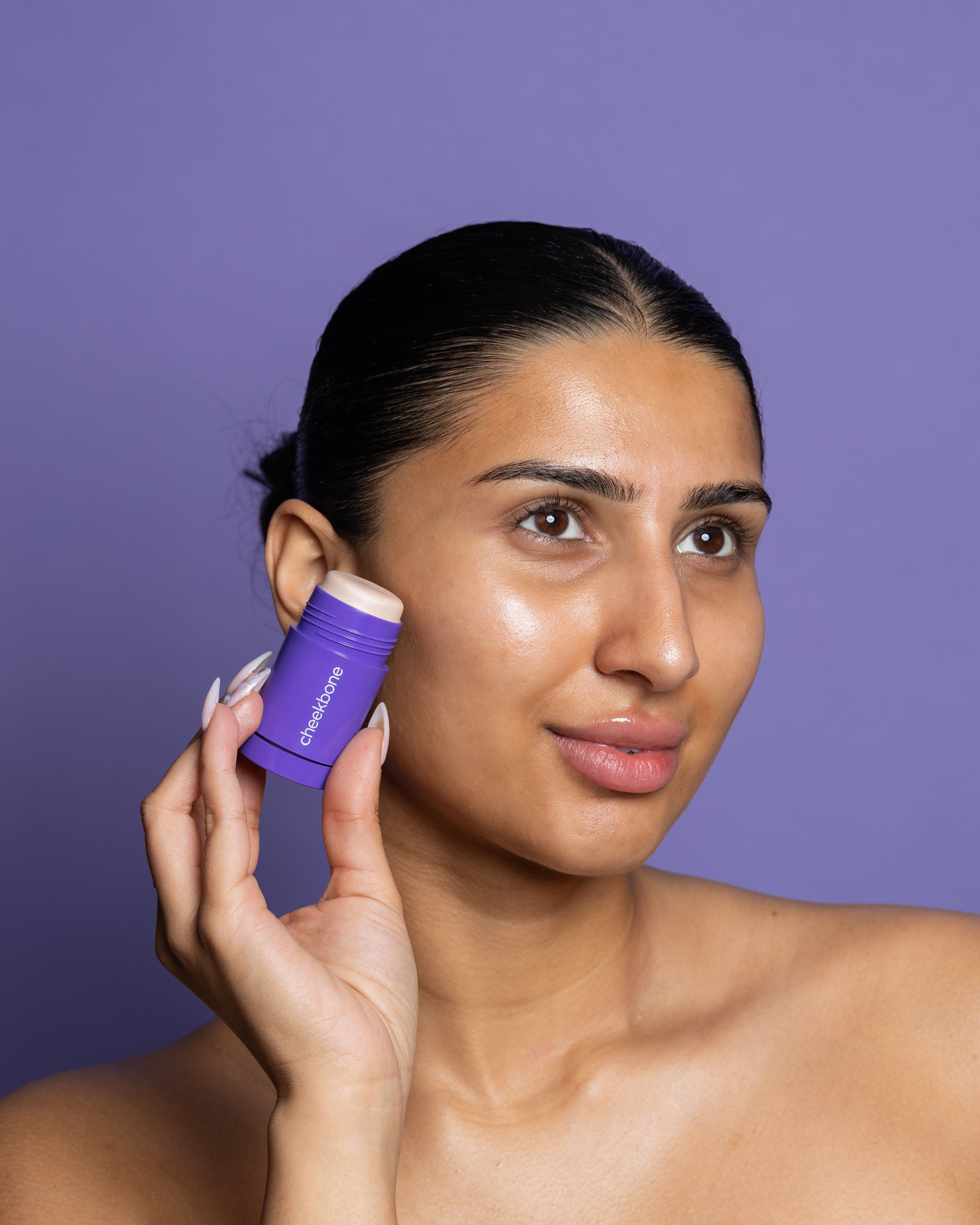 Cheekbone Beauty Illuminating Primer Stick 彩妝用品 產品細節圖 3