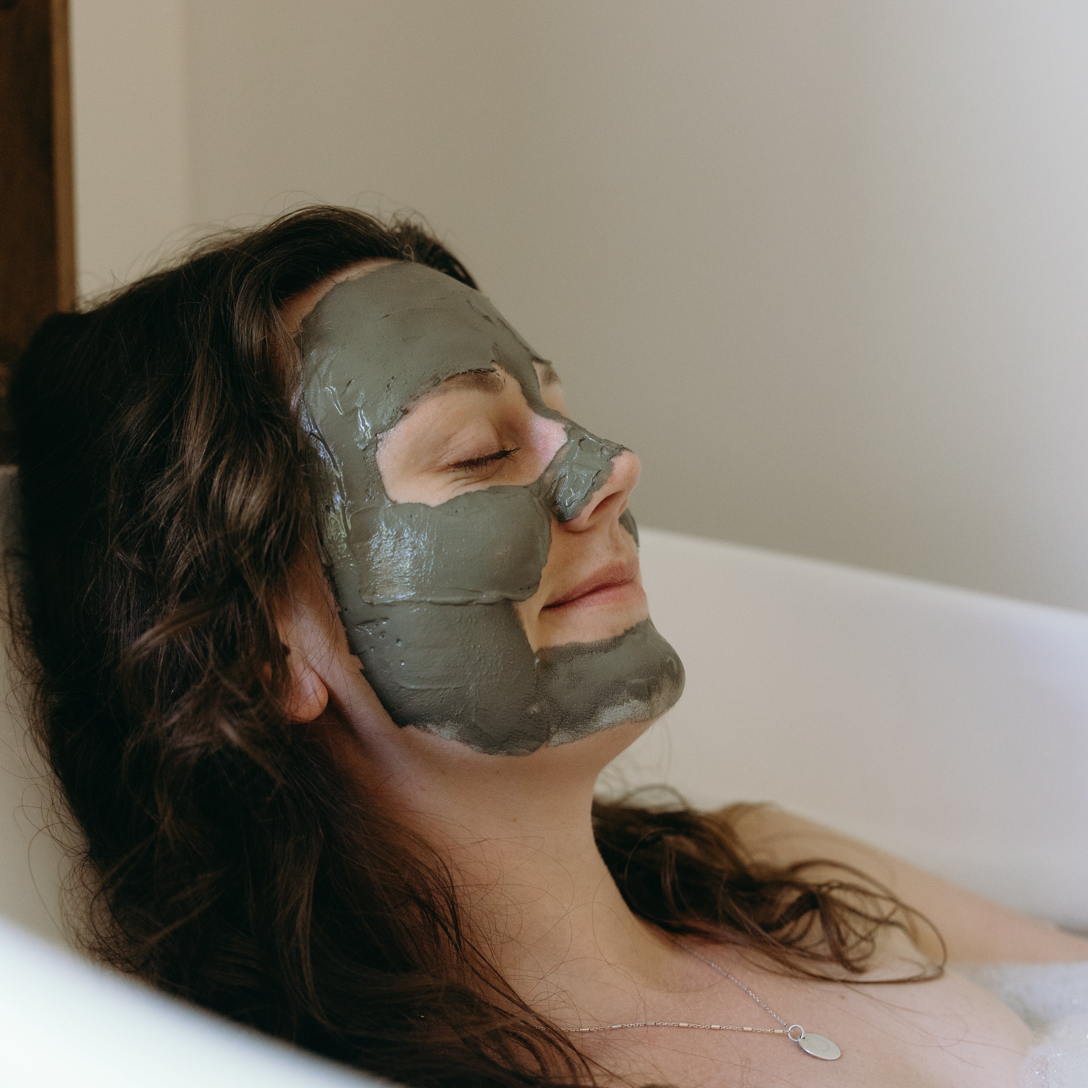 Cocoon Apothecary Ancient Mud Facial Mask 護膚用品 產品細節圖 3