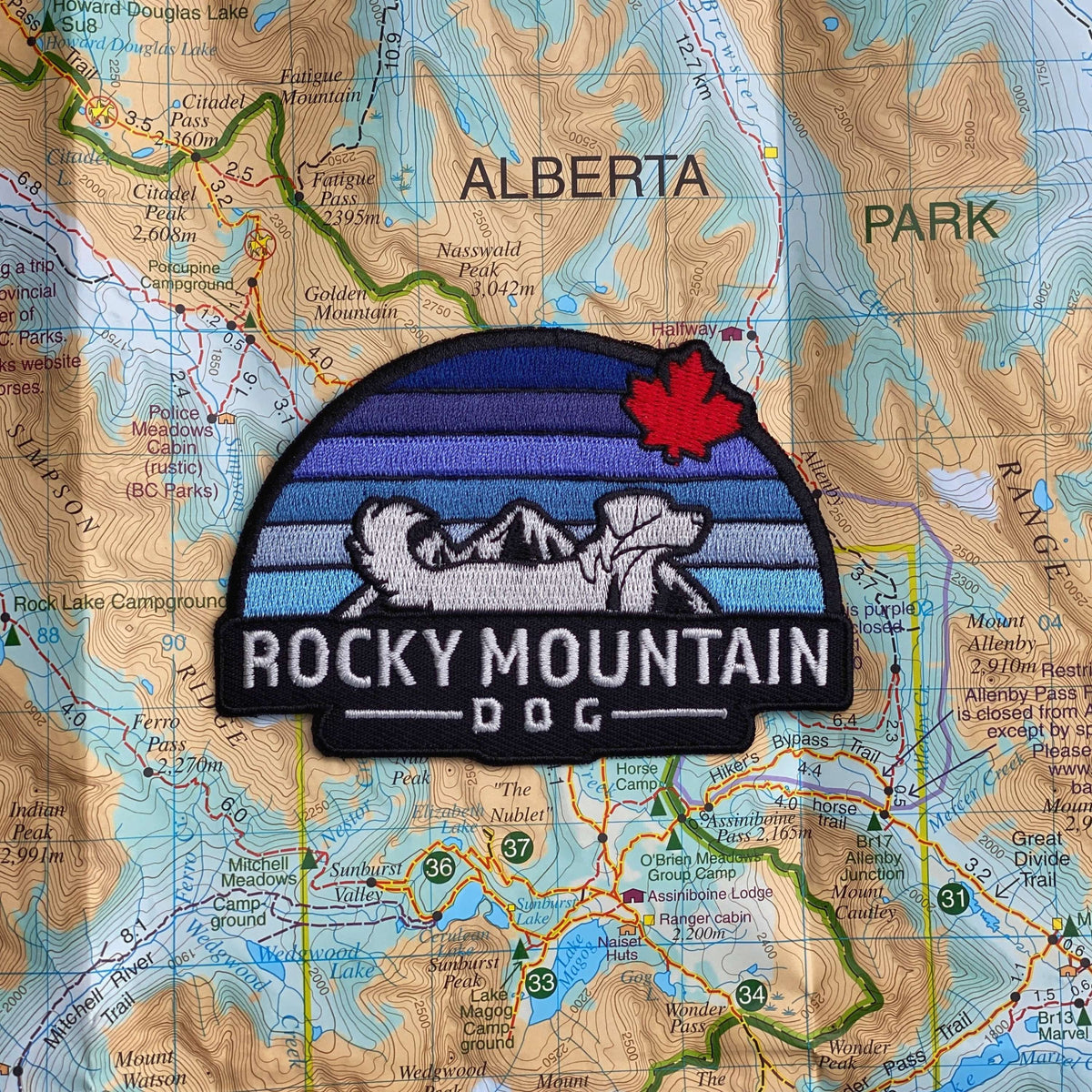 Rocky Mountain Dog Rocky Mountain Dog 布章 主產品圖