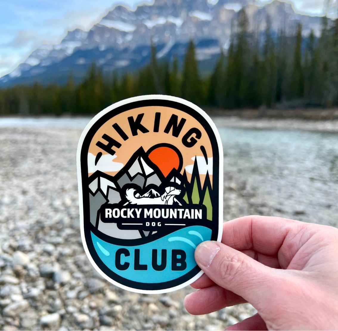 Rocky Mountain Dog Hiking Club 貼紙 主產品圖
