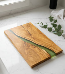 Crate 61 Organics Olive Wood & Resin River 砧板 產品細節圖 3