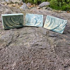 Fresh Suds Soapery Glacier 北極 Mineral Clay 手工皂｜較小裝 (105g) 產品細節圖 4